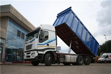 Iveco Magirus 260S48 passo 4200+1395 (VENDUTO)