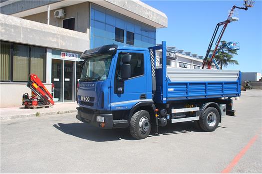 Iveco Eurocargo 75E18K con ribaltabile trilaterale passo 3105 mm (VENDUTO)