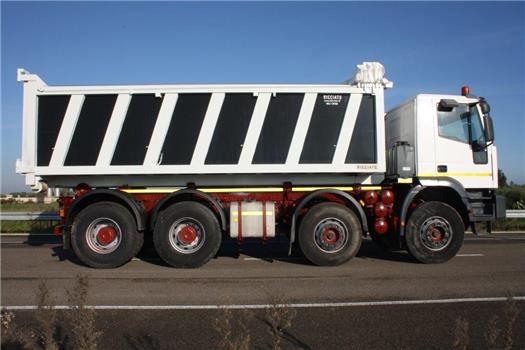 Iveco Trakker 410E42 (VENDUTO)