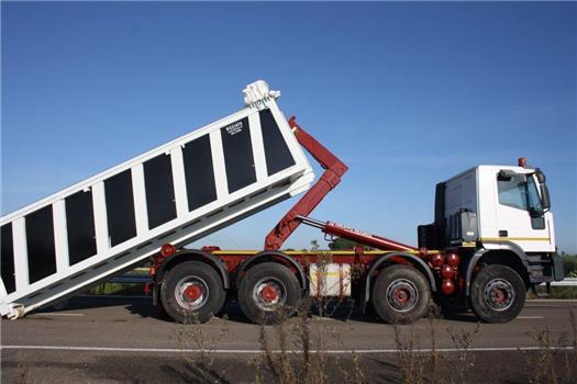 Iveco Trakker 410E42 (VENDUTO)