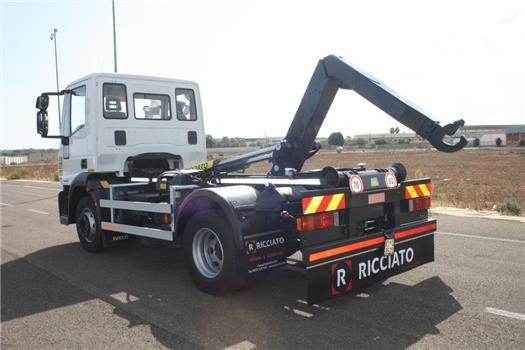 Iveco Eurocargo 140E25 (V7-136) passo 3105 mm (VENDUTO)