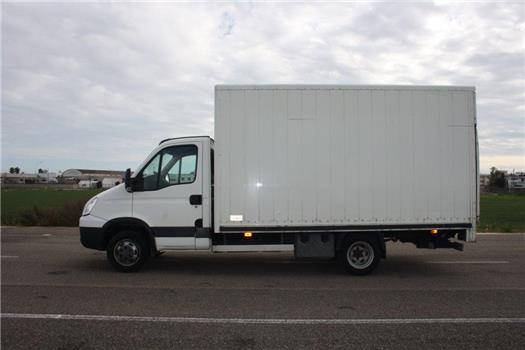 Iveco Daily 35C13 furgonato 