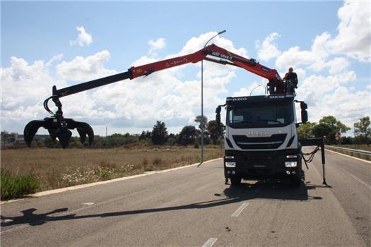 Camion allestito con gru e scarrabile Iveco Stralis AS 260S48 Y/PS (VENDUTO)