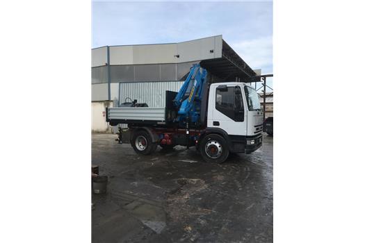 Cassa Scarrabile con gru EFFER 120 3S abbinata ad autocarro con Iveco Eurocargo 120E18 (VENDUTO)