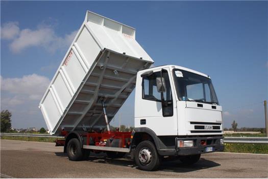 Iveco Eurocargo 75 passo 3105 mm con Ribaltabile trilaterale (VENDUTO)