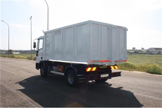 Iveco Eurocargo 75 passo 3105 mm con Ribaltabile trilaterale (VENDUTO)