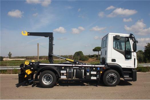 Iveco Eurocargo 120-220 con scarrabile Guimatrag T10 (VENDUTO)