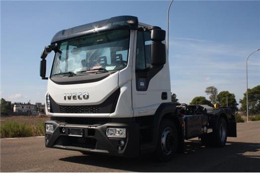 Iveco Eurocargo 120-220 con scarrabile Guimatrag T10 (VENDUTO)