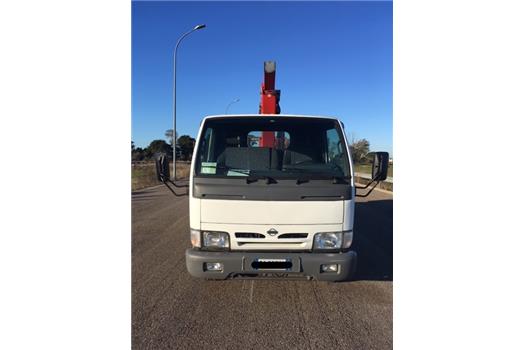 NISSAN TL 35 CABSTAR PIATTAFORMA 